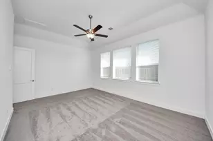 9703 Cathedral Ln, Manvel, TX 77578 - Photo 10