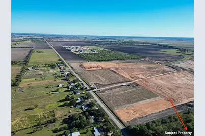 402 Fm 360 Road, Beasley, TX 77417 - Photo 4