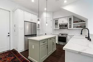 120 E 32nd St, Houston, TX 77018 - Photo 8