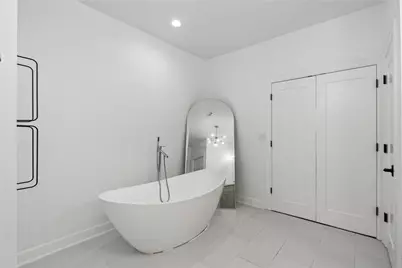 120 E 32nd Street #A, Houston, TX 77018 - Photo 16