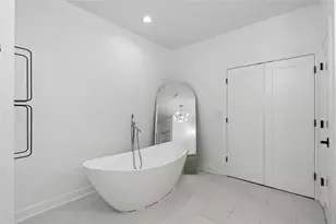 120 E 32nd St, Houston, TX 77018 - Photo 16