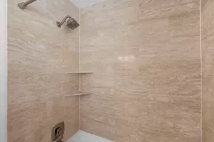 4733 Carleen Rd, Houston, TX 77092 - Photo 20