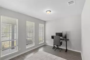 1925 Viva Rd, Bryan, TX 77807 - Photo 4