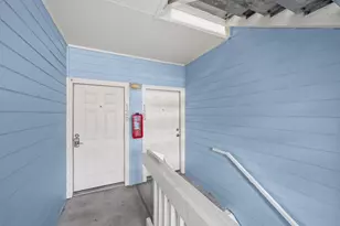 7000 Seawall Blvd, Galveston, TX 77551 - Photo 32