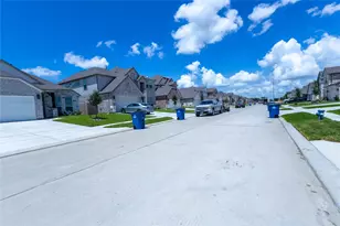 14622 Diamond Dove Ln, Houston, TX 77049 - Photo 18