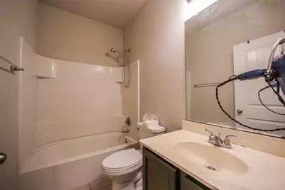 2318 Northern Great White Court, Katy, TX 77449 - Photo 4