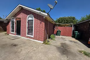2415 W Little York Rd, Houston, TX 77091 - Photo 2