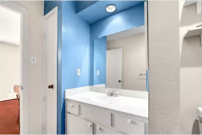 7911 Kendalia Drive, Houston, TX 77036 - Photo 32