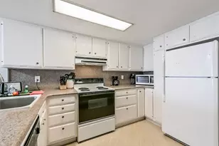 7310 Seawall Blvd, Galveston, TX 77551 - Photo 20