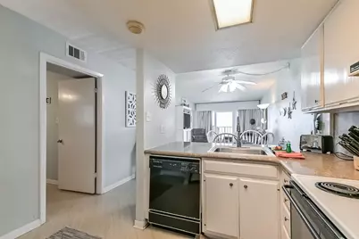 7310 Seawall Boulevard #907, Galveston, TX 77551 - Photo 20