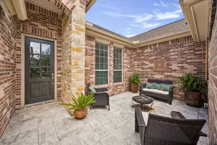 19 Peace Tree Way, Tomball, TX 77375 - Photo 4