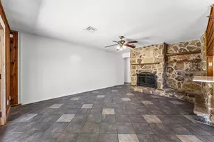 5910 Jim St, Houston, TX 77092 - Photo 8