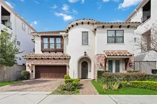 215 Malone St, Houston, TX 77007 - Photo 1