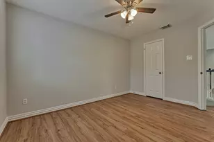 71 W Artist Grove Pl, The Woodlands, TX 77382 - Photo 32