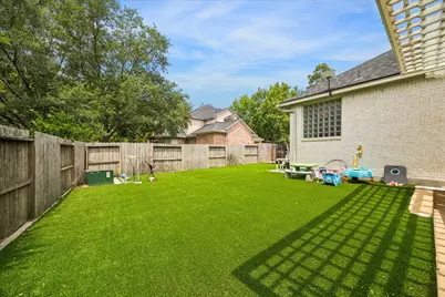 25 Club Oak Court, Kingwood, TX 77339 - Photo 34