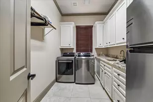 25 Club Oak Ct, Kingwood, TX 77339 - Photo 28