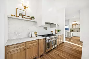 810 W 41st St, Houston, TX 77018 - Photo 8