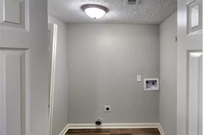 419 N Parrish Street, Angleton, TX 77515 - Photo 18