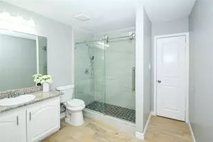 7206 La Granada Dr, Houston, TX 77083 - Photo 22