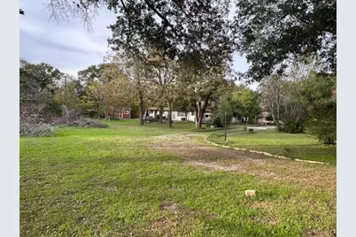 229 University Drive, Prairie View, TX 77445 - Photo 2