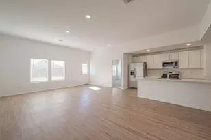 27123 Breakaway Ln, Katy, TX 77493 - Photo 6
