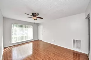 12610 Chiswick Rd, Houston, TX 77047 - Photo 16