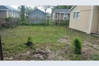 408,408-1/2 Robert Lee, Houston, TX 77009 - Photo 8