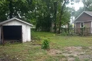 408 408-1/2 Robert Lee, Houston, TX 77009 - Photo 6