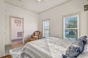 14458 Spyglass Cir, Galveston, TX 77554 - Photo 16