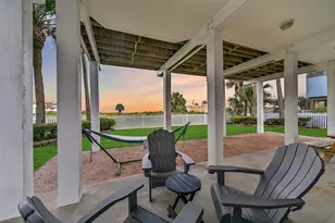 14458 Spyglass Cir, Galveston, TX 77554 - Photo 10
