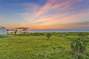 14458 Spyglass Cir, Galveston, TX 77554 - Photo 8