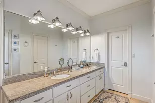 14458 Spyglass Cir, Galveston, TX 77554 - Photo 36