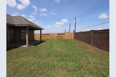2119 Lone Bronco Boulevard, Rosenberg, TX 77471 - Photo 12