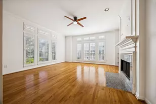 205 Dennis St, Houston, TX 77006 - Photo 1