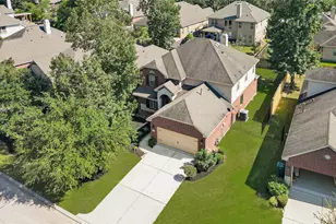 27 Hearthwick Rd, Tomball, TX 77375 - Photo 4