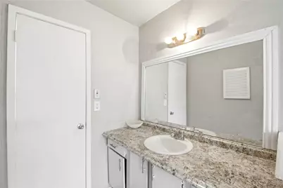 6200 W Tidwell Road #1205, Houston, TX 77092 - Photo 20