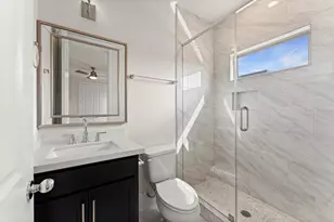 1902 W 25th St, Houston, TX 77008 - Photo 38