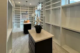 1902 W 25th St, Houston, TX 77008 - Photo 6