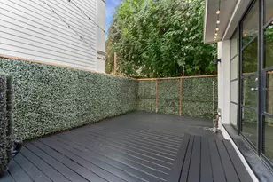 1902 W 25th St, Houston, TX 77008 - Photo 14