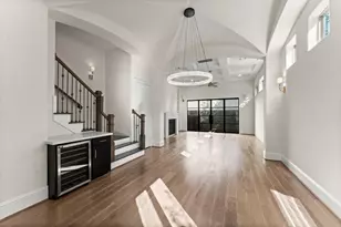 1902 W 25th St, Houston, TX 77008 - Photo 26