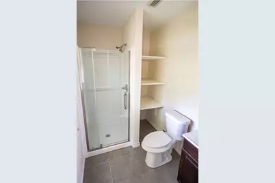 117 Lazy Lane, Lake Jackson, TX 77566 - Photo 18