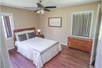 117 Lazy Lane, Lake Jackson, TX 77566 - Photo 10