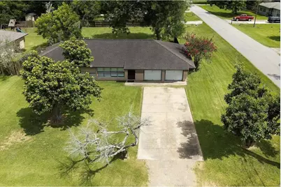 117 Lazy Lane, Lake Jackson, TX 77566 - Photo 20