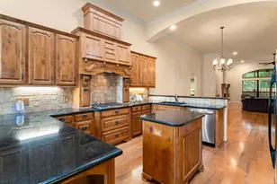 28618 Benders Crossing Dr, Spring, TX 77386 - Photo 10
