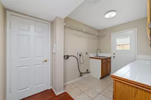 13103 Wickersham Ln, Houston, TX 77077 - Photo 10