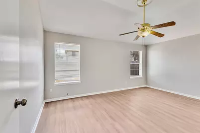 7434 Parkland Manor Drive, Cypress, TX 77433 - Photo 10