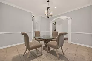 211 April Waters Dr W, Conroe, TX 77356 - Photo 8