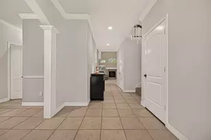 211 April Waters Dr W, Conroe, TX 77356 - Photo 6