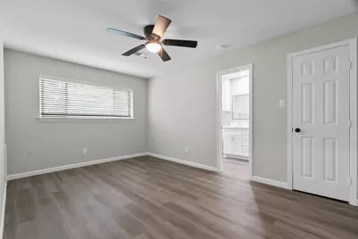 8826 Tanager Street, Houston, TX 77036 - Photo 12