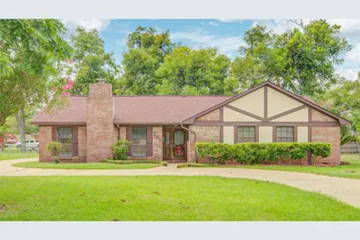 203 Old Angleton Road, Lake Jackson, TX 77566 - Photo 1